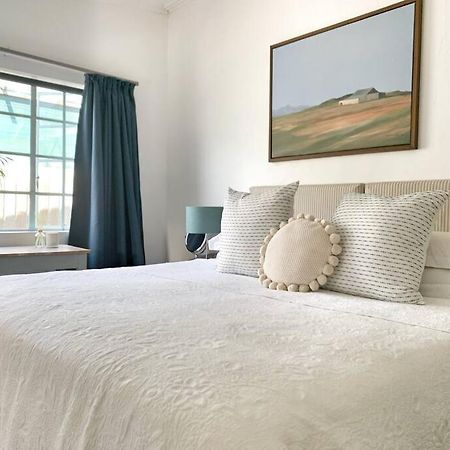 The Town House - Lower Knysna Central Εξωτερικό φωτογραφία
